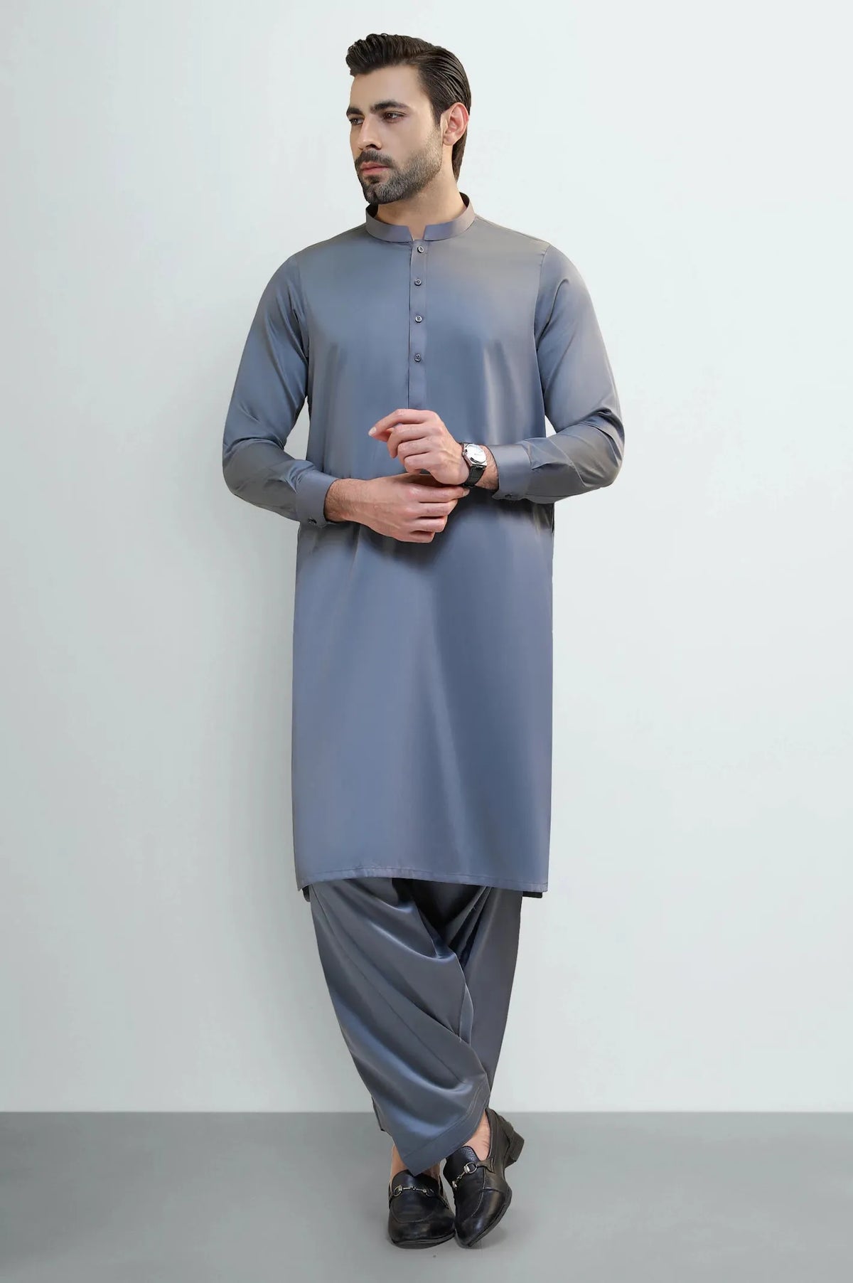 Grace Men’s Wash & Wear Unstitched Fabric Suit (Glaucous Grey)