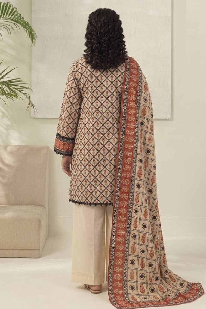 Sapphire Vol.5 - 3PC Unstitched Printed Lawn Suit (Cream)