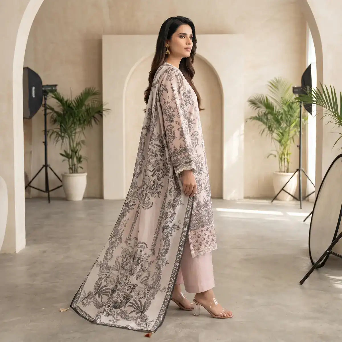 Khaadi 3-Piece Unstitched Embroidered Lawn Suit – Baby Pink